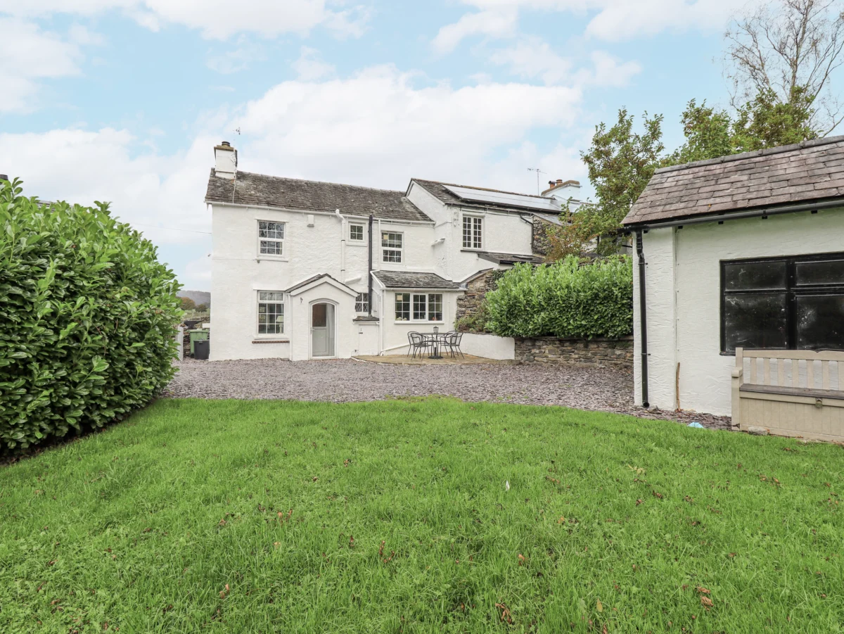 Smithy Cottage At Bowland Bridge, Bowness, Cumbria