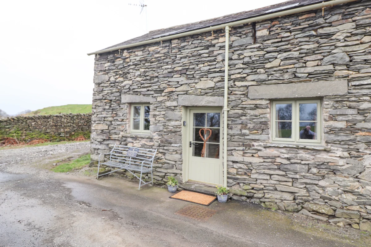 Yew Beck, Ulverston in Cumbria. In Lake District National Park. Woodburning Stove and reverse-level.