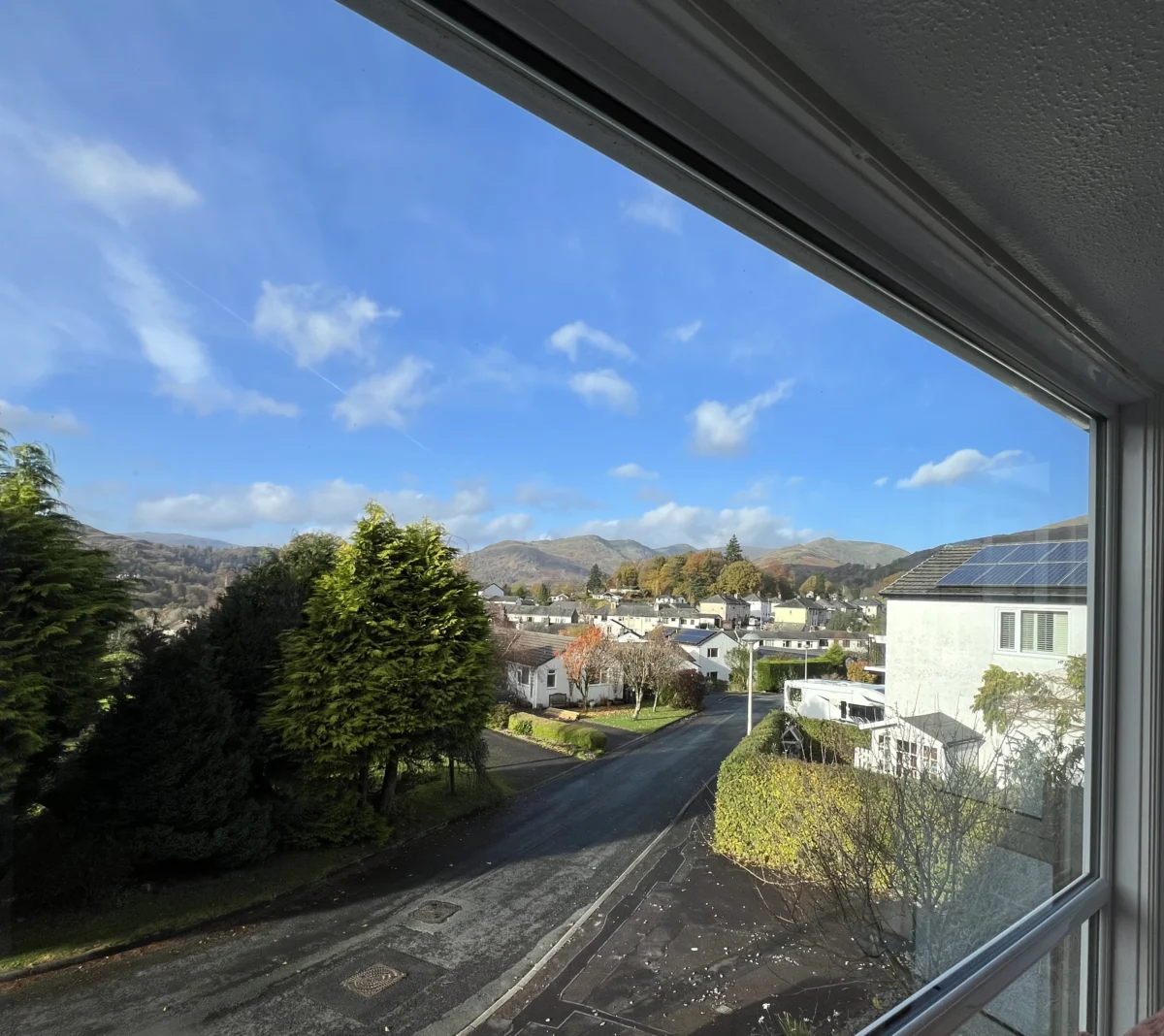 Fairfield View, Ambleside, Cumbria. Stunning fell views. Set over three floors. Child-friendly. WiFi