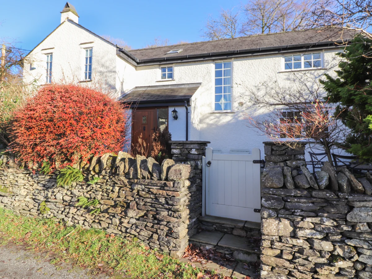 Deer Leap, near Hawkshead, Lake District. Detached farmhouse. Four bedrooms. En-suites. Woodburners.