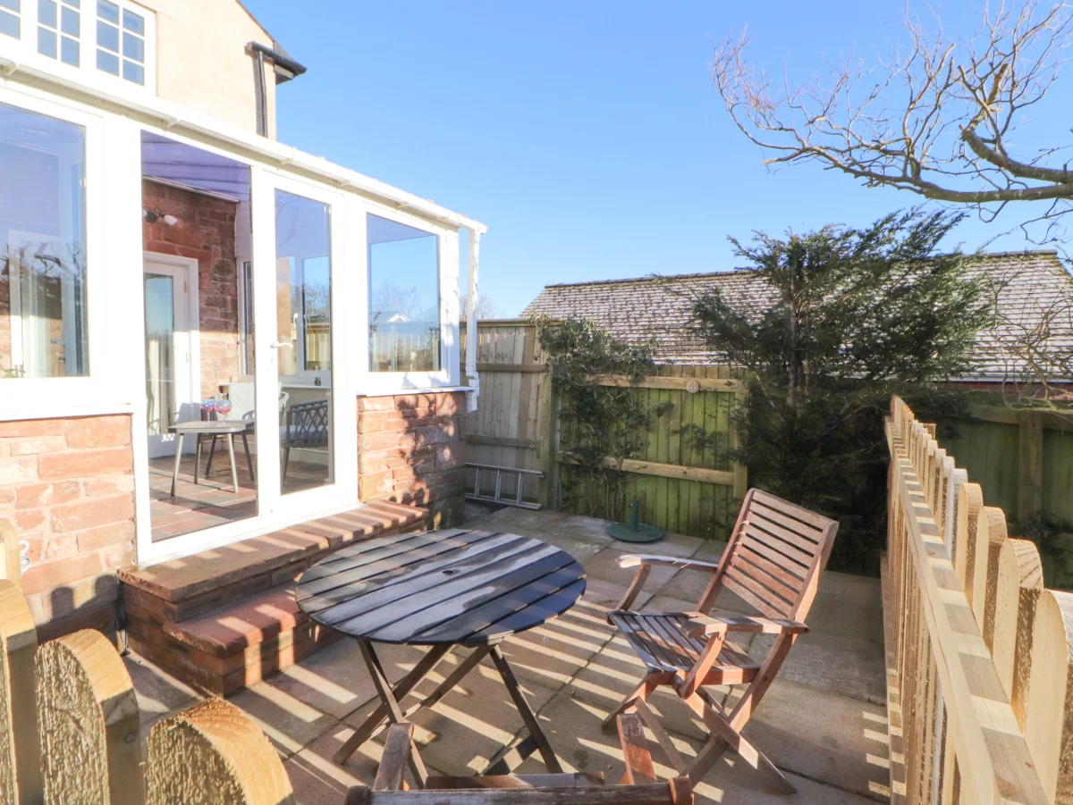 Hillside Hideaway, Wigton, Cumbria. Pet-friendly house with patio, near Lake District National Park.