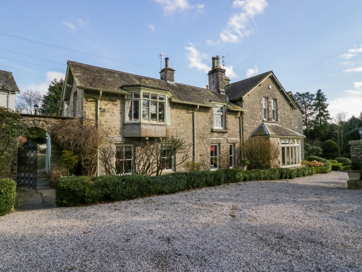 Summerhow Retreat in Kendal, Cumrbia, Lake District. Smart TV. Pet-friendly. Shared driveway parking