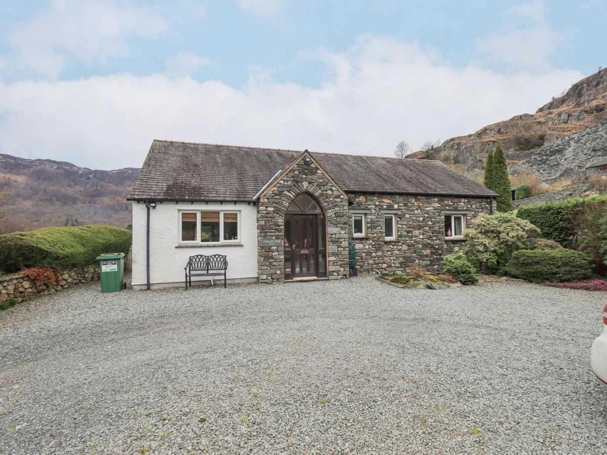 Thrang View, Chapel Stile