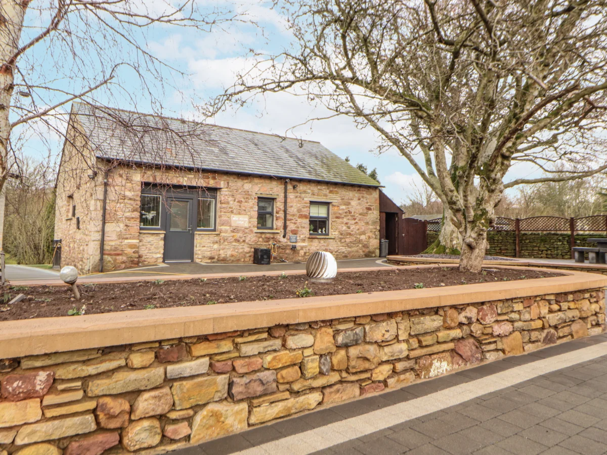 Blue heron lodge, Brough