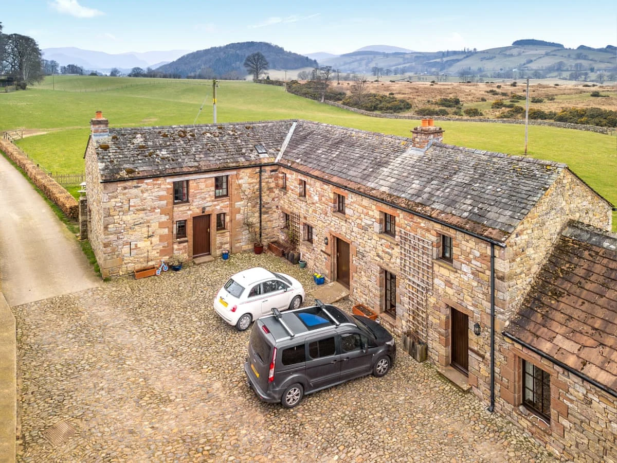 Barton Hall Farm - Mill Moor Cottage