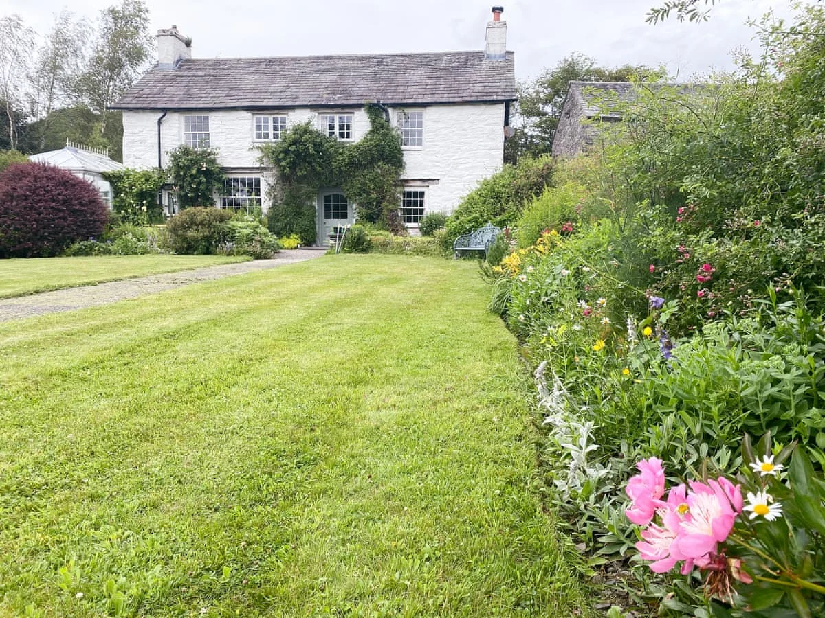 Thwaite Bridge House