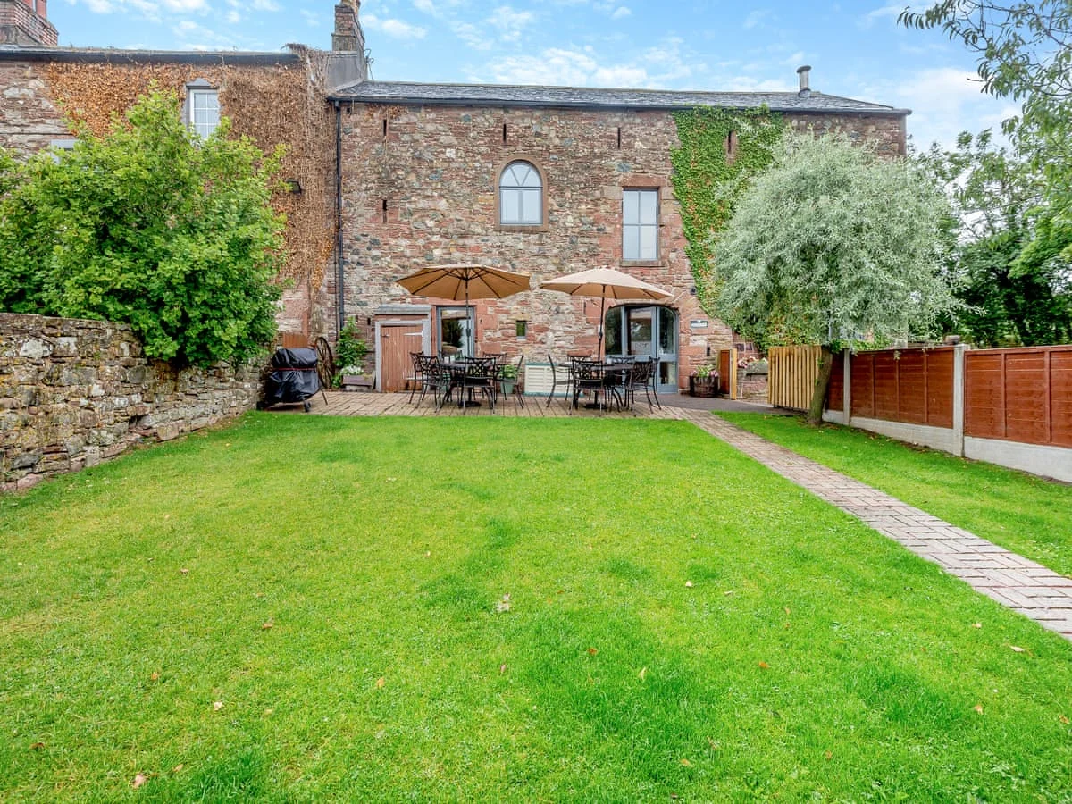 Halls Bank Cottages - Berwyn Bank