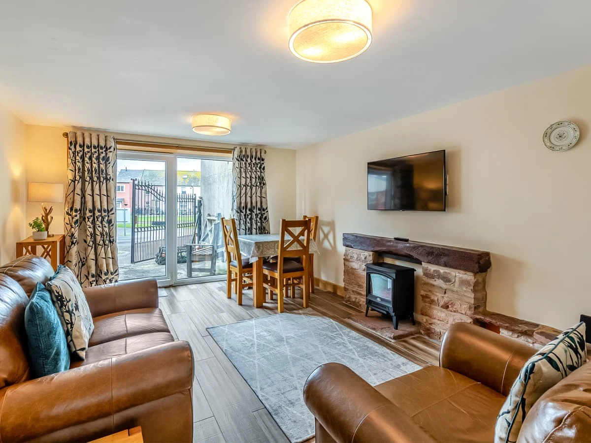 Dickinson Place Holiday Cottages - Turnip House