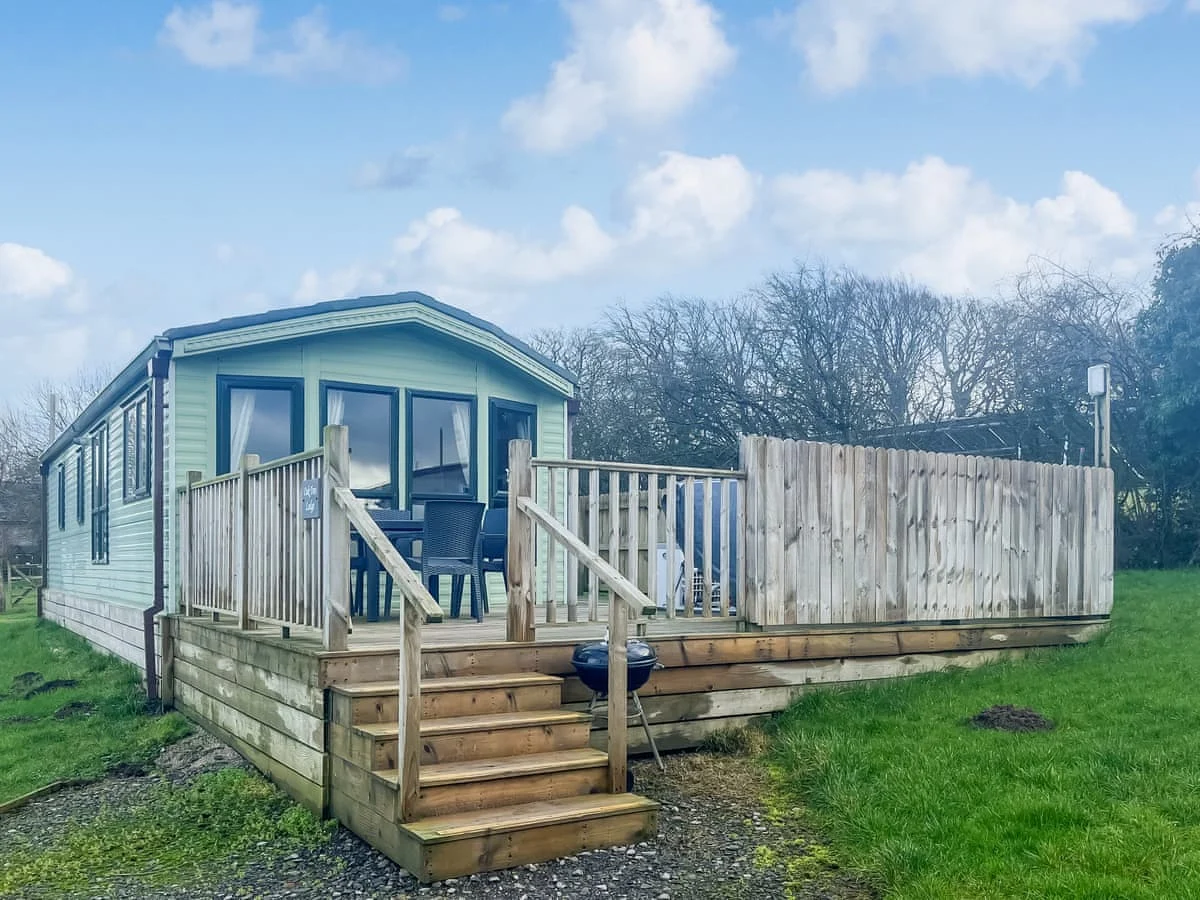 Wallace Lane Farm Cottages - Oak Tree Lodge