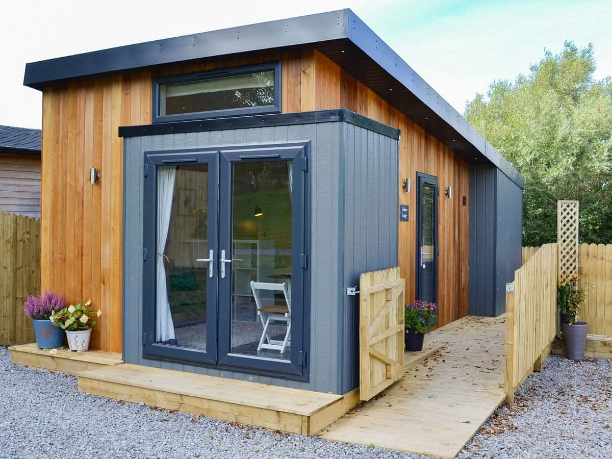 Wallace Lane Farm Cottages - Curlew Lodge