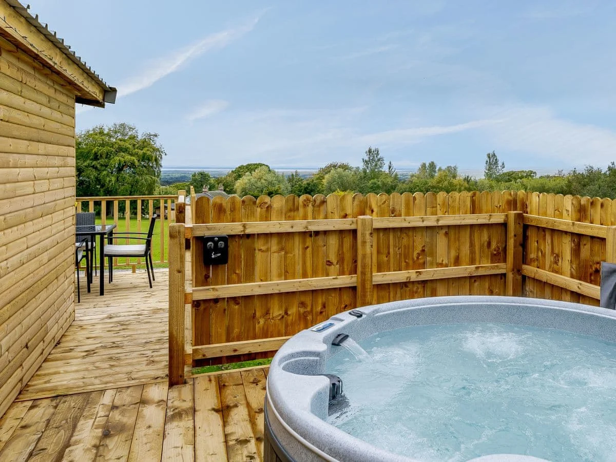 Wallace Lane Farm Cottages - Starling Lodge