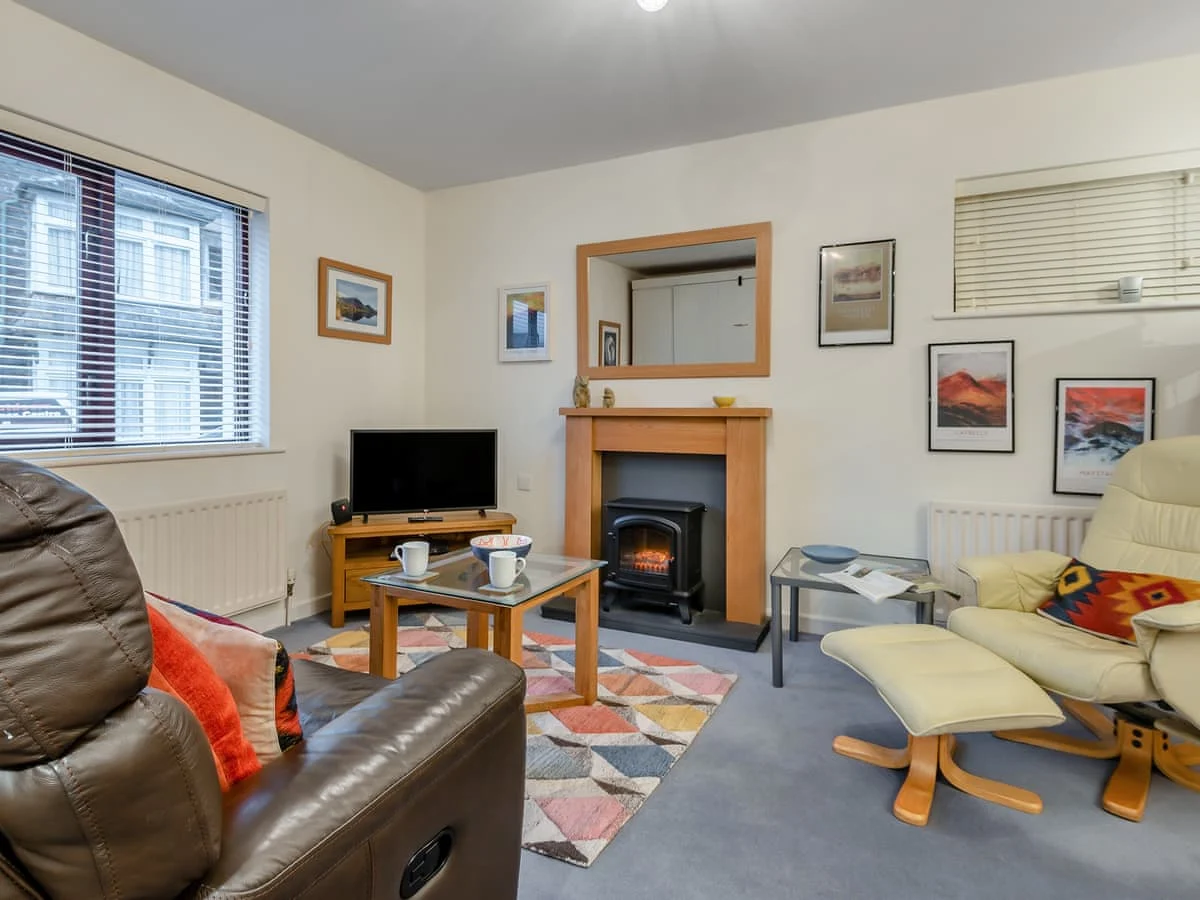 Chaucer Lodge Apt 1