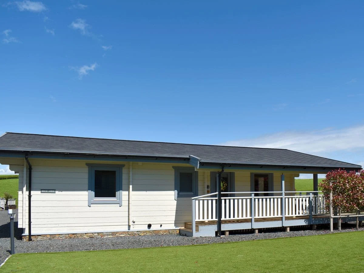 Dale Garth Lodges - Birch Lodge
