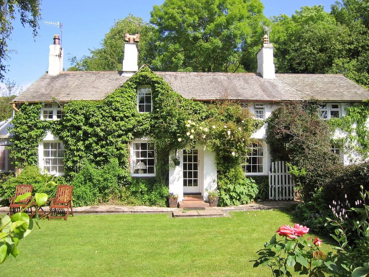 Tom's Cottage