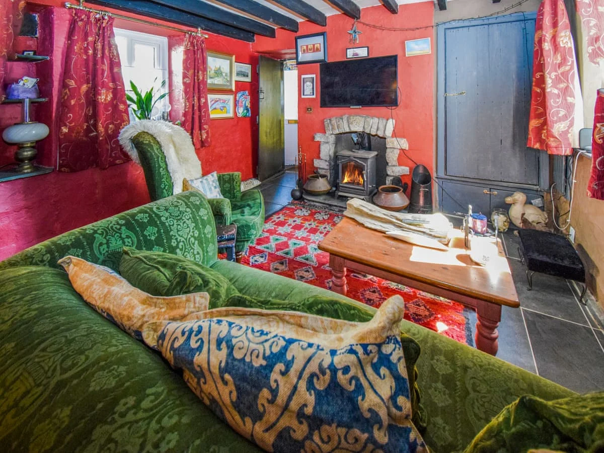 Rainbow Cottage