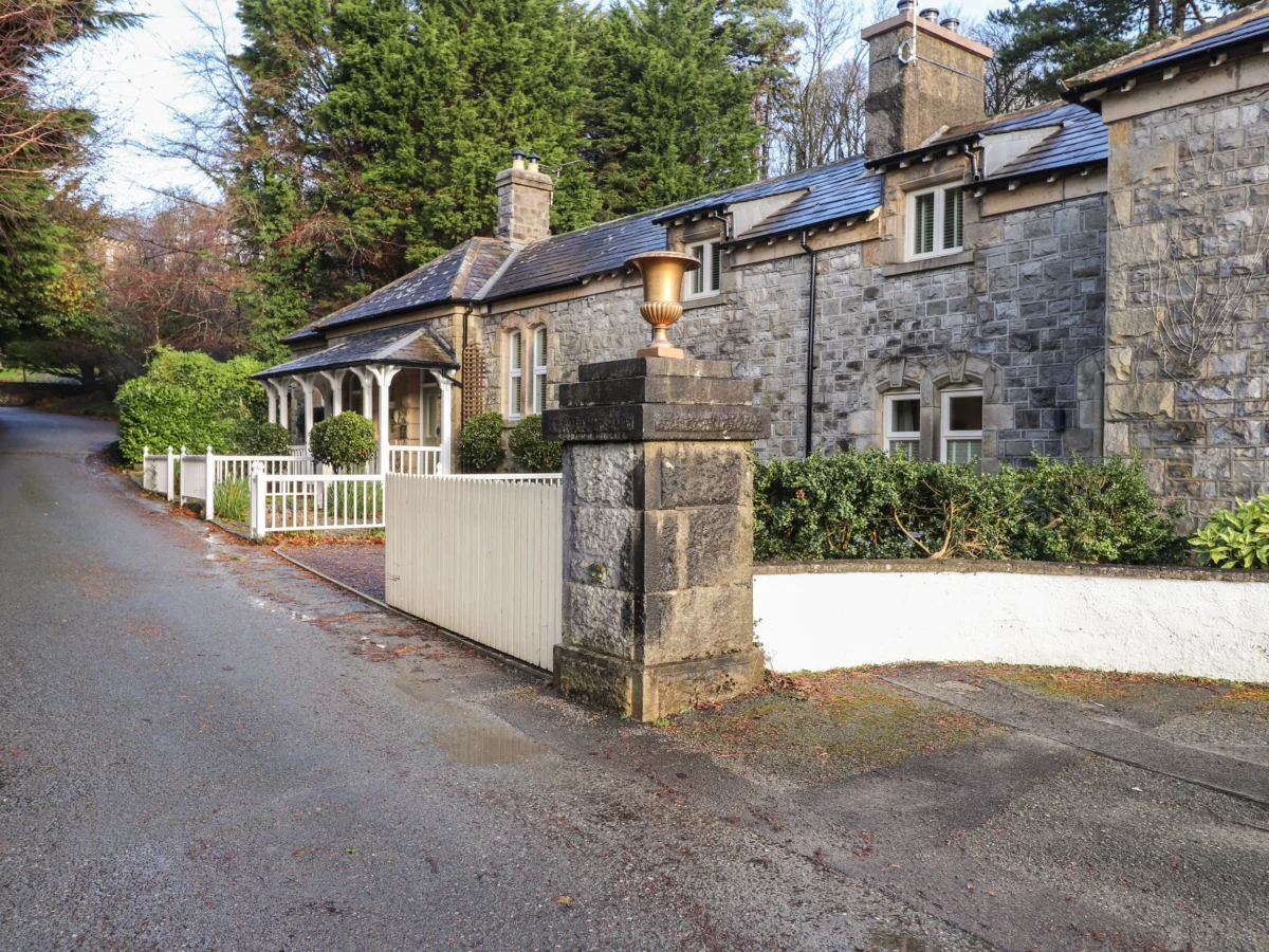 1 The Stables, Grange-Over-Sands