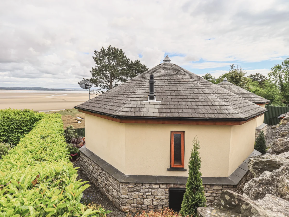 Oversands Cottage, Grange-Over-Sands
