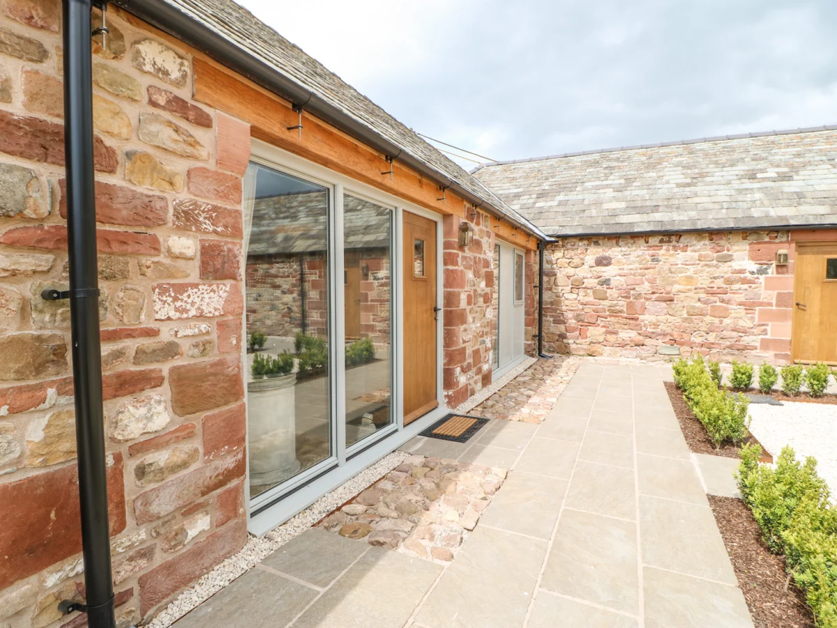 Brampton, Appleby-In-Westmorland, Cumbria. Open-plan. Contemporary. Romantic base.