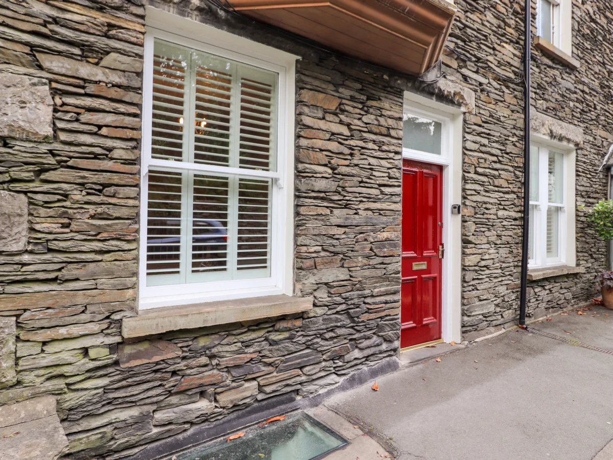 1a Biskey Howe, in Bowness-On-Windermere, Cumbria. Smart TV. In a National Park. Close to amenities.